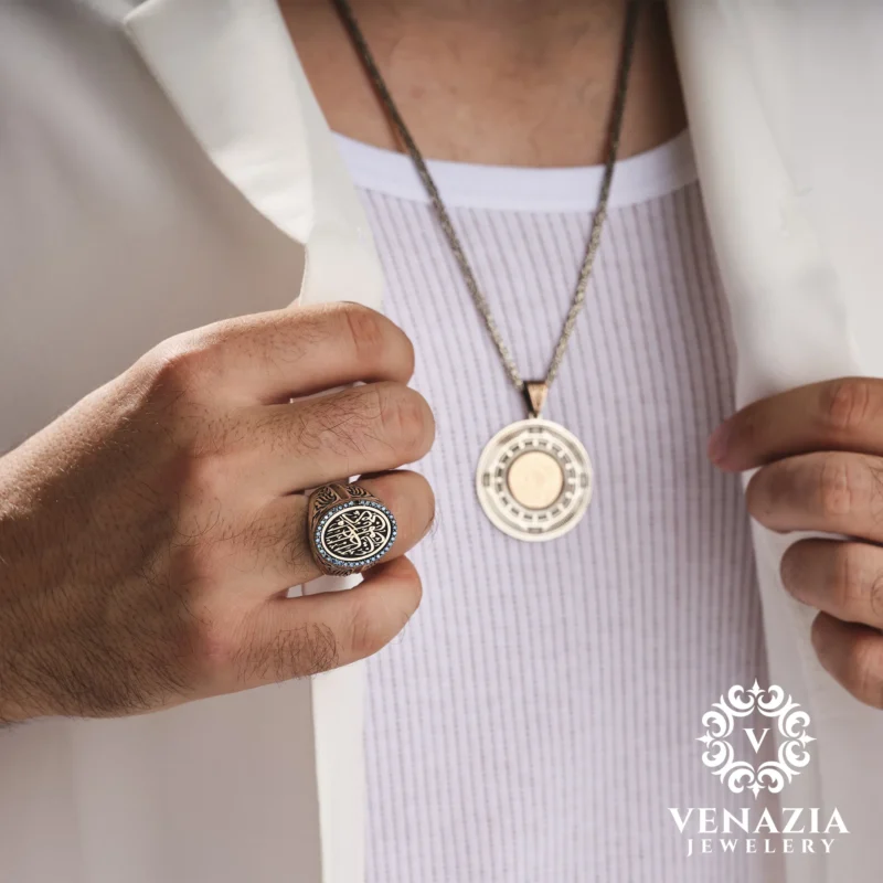 4 Kişi Sevdigiyle Beraberdir Gümüş Yüzük