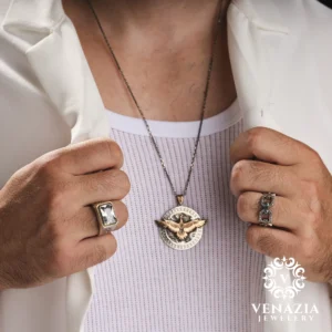 4 Beyaz Zirkon Taşlı Gümüş Yüzük