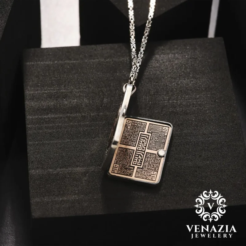 Kapaklı Gümüş Erkek Kolye