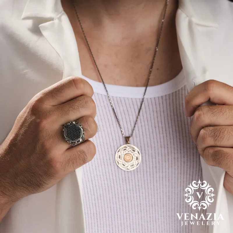 Taşlı Gümüş Yüzük Modeli