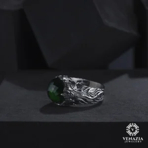 VeNAZIA 30-10-20232555 copy Sarmaşık Yeşil Taşlı Gümüş Yüzük Modeli