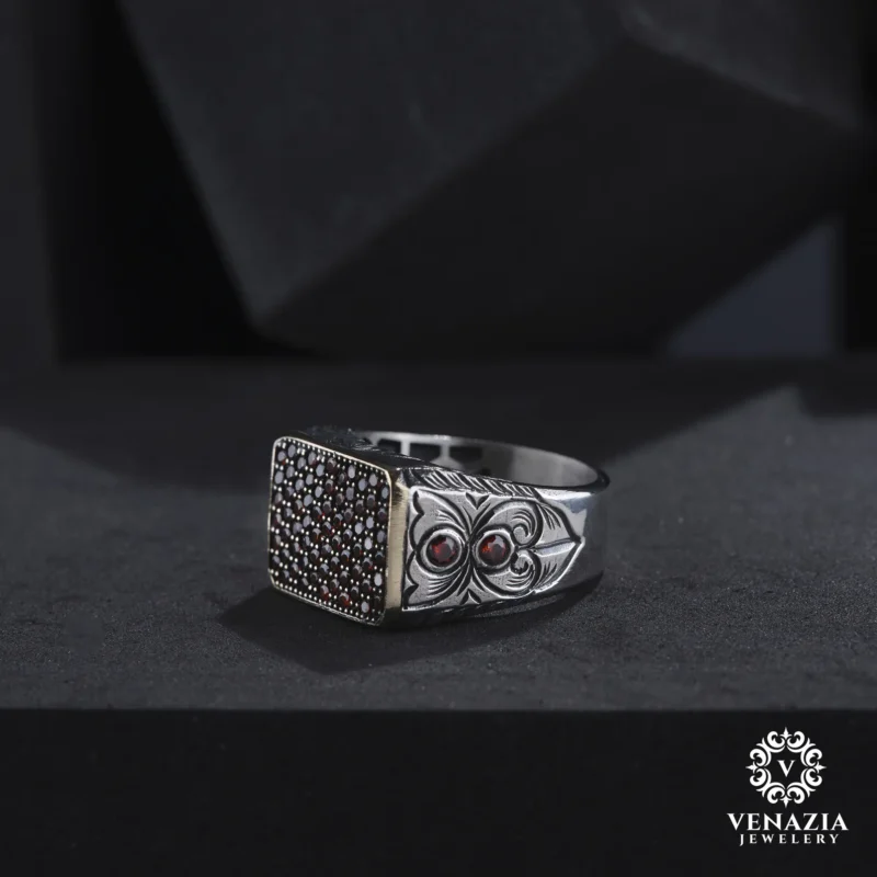 VeNAZIA 30-10-20232586 copy Taşlı Gümüş Erkek Yüzük Modeli
