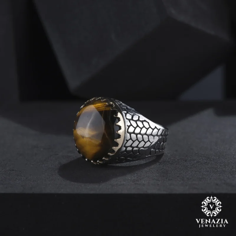 VeNAZIA 30-10-20232609 copy Kaplan Gözü Taşlı Gümüş Yüzük Modeli