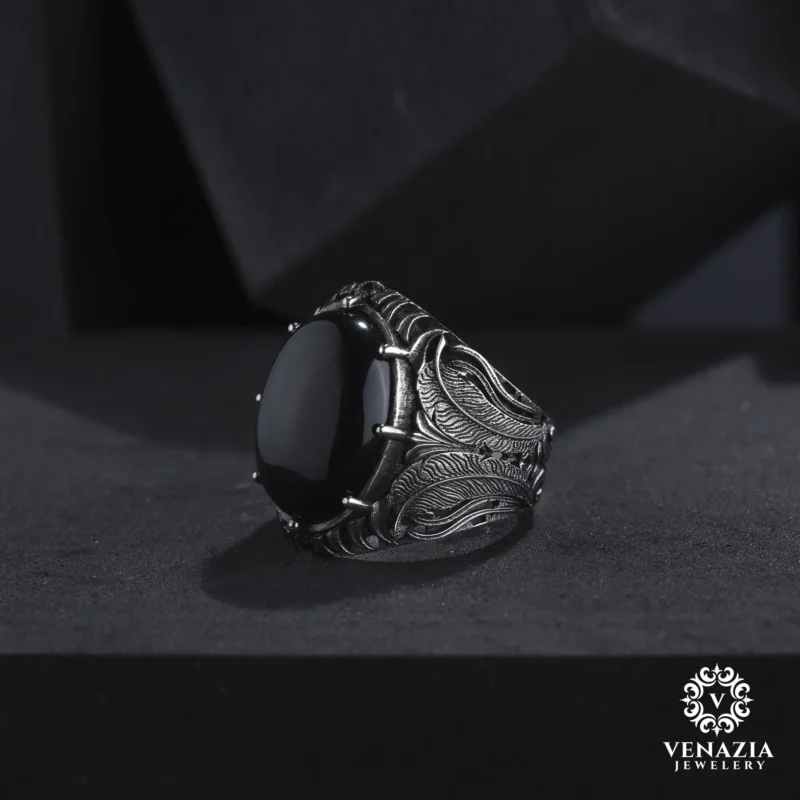 VeNAZIA 30-10-20232625 copy Siyah Akik Taşlı Gümüş Yüzük Modeli