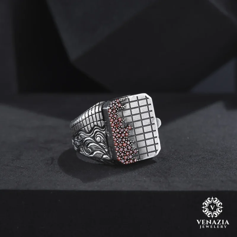 VeNAZIA 30-10-20232731 copy Kapaklı Gümüş Erkek Yüzük Modeli
