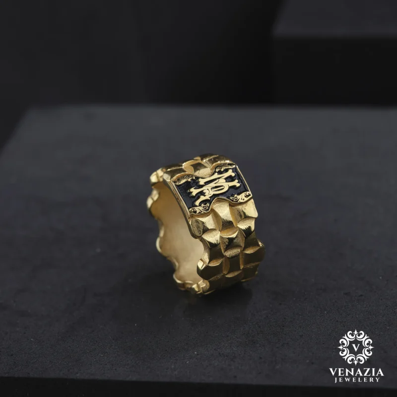 VeNAZIA 30-10-20232782 copy Harfli Gümüş Bayan Yüzük Modeli