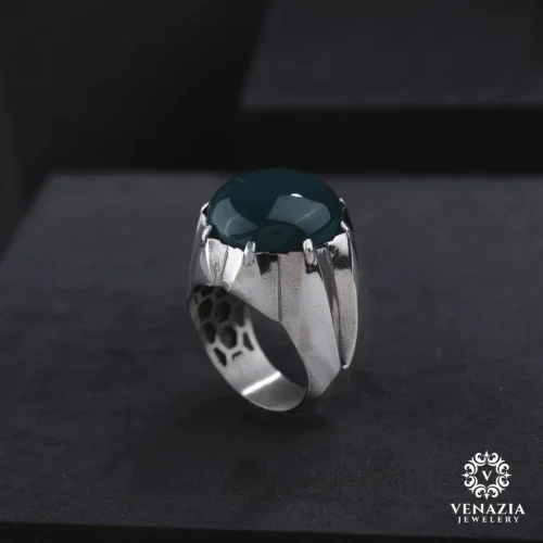 Akik Taşlı Gümüş Yüzük Modeli