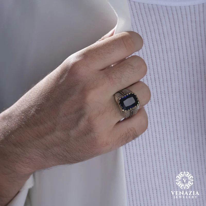 VeNAZIA 30-10-20233053 copy Oniks Taşlı Gümüş Yüzük Modeli