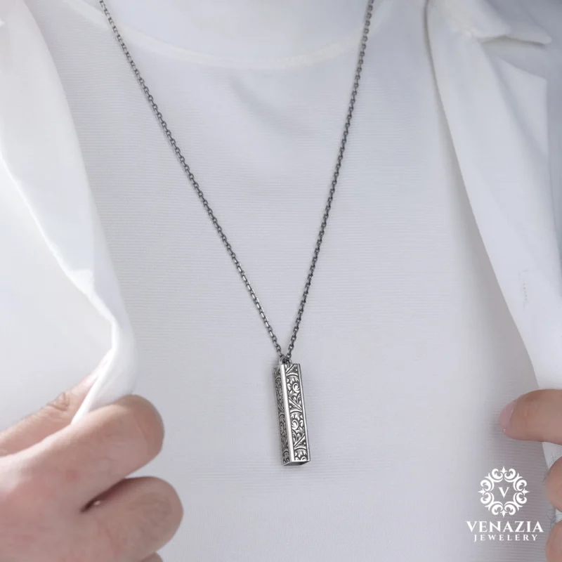 Eşlere Özel Gümüş kolye Modeli