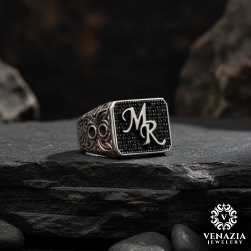 2 Eşlere Özel Harfli Gümüş Yüzük Modeli