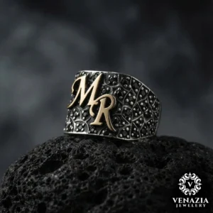 Eşlere Özel Harfli Gümüş Yüzük Modeli