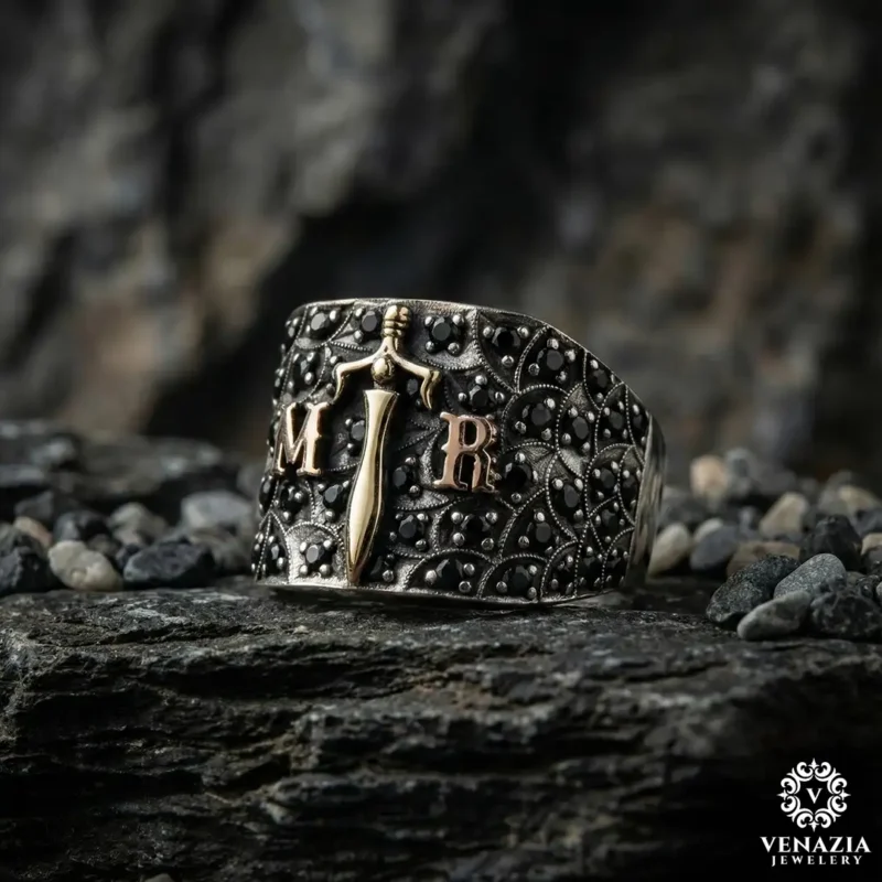 2 Harfli Gümüş Yüzük Modeli